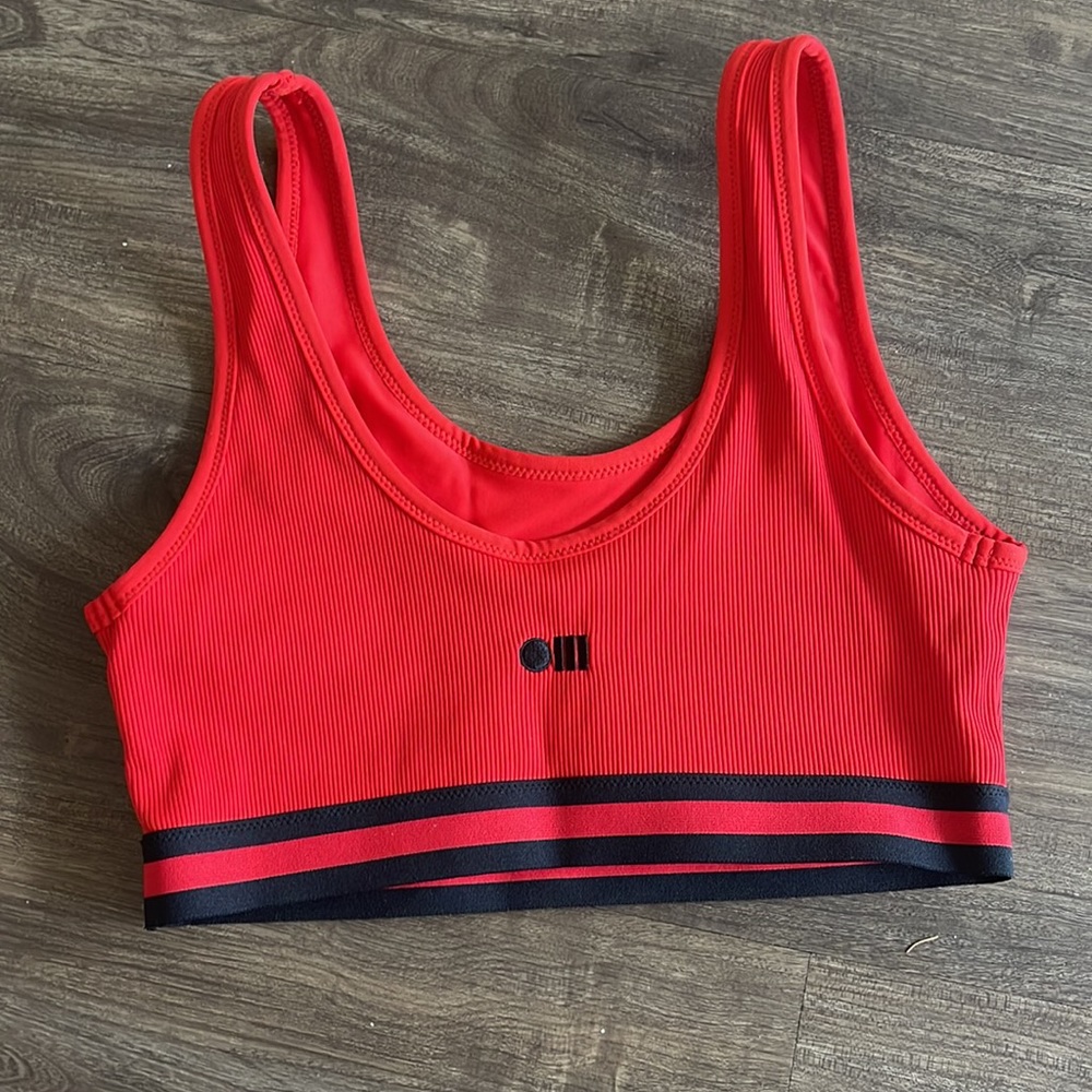 Solid & Striped Workout Set - Picture 6 of 6